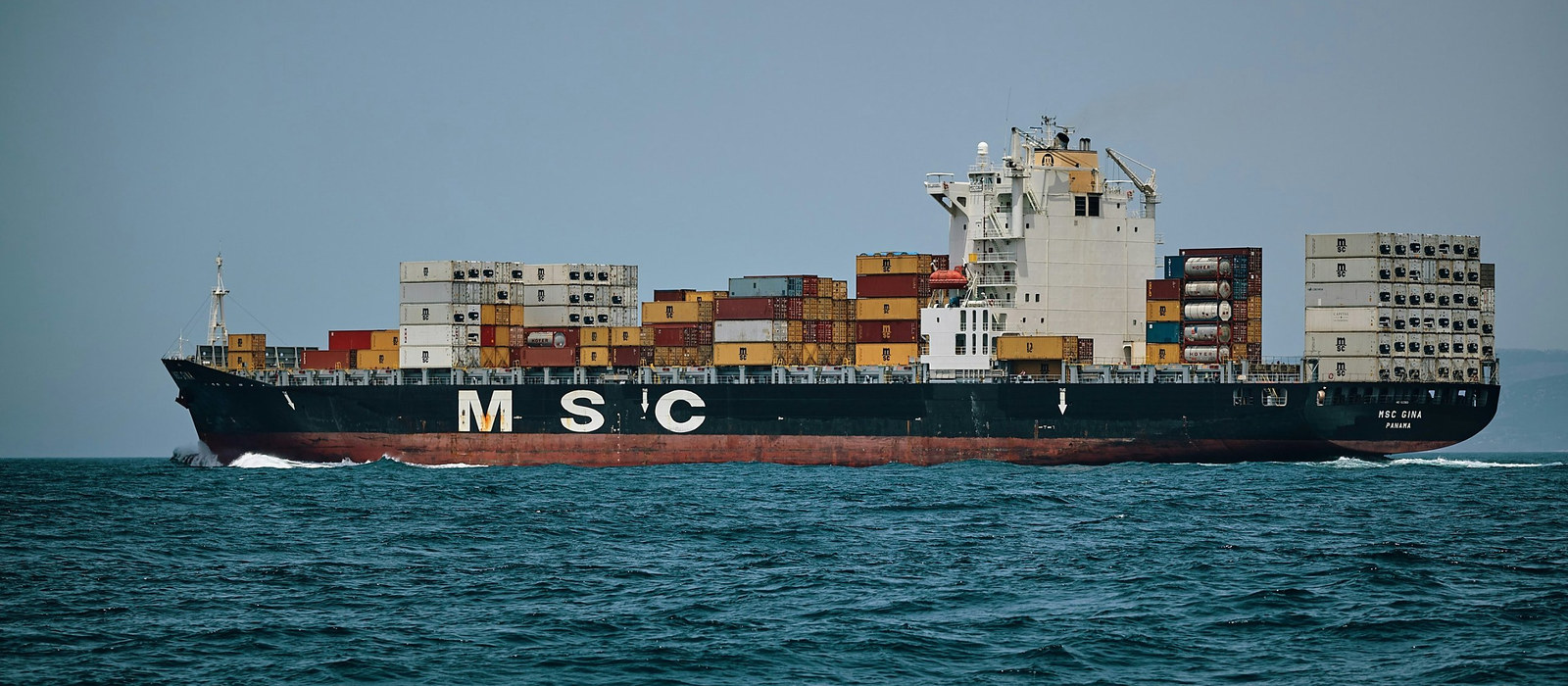FCL vs LCL Sea Freight to Kenya